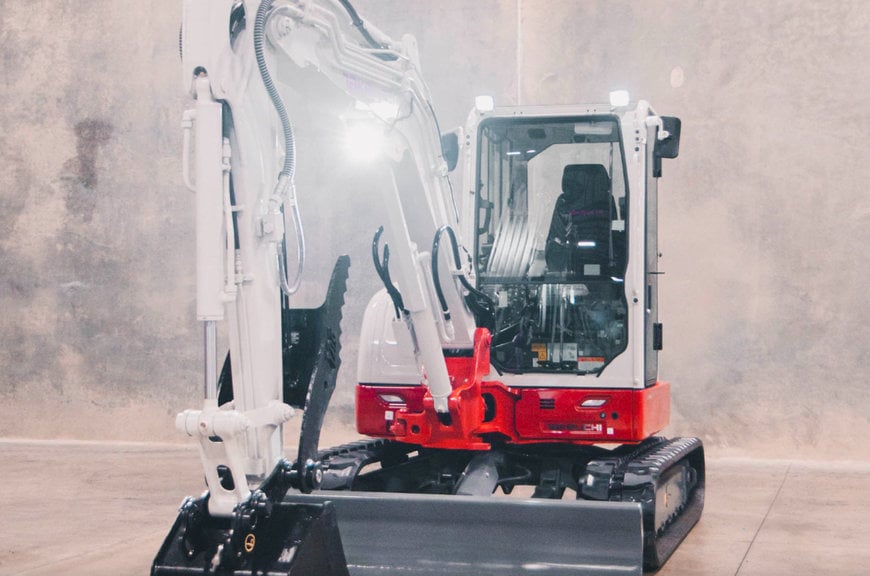 TAKEUCHI EXPANDS ITS TB300 SERIES WITH THE NEW TB350R